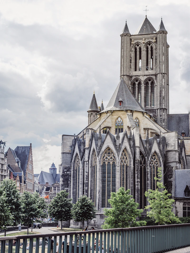 St. Nicholas' Church Guide
