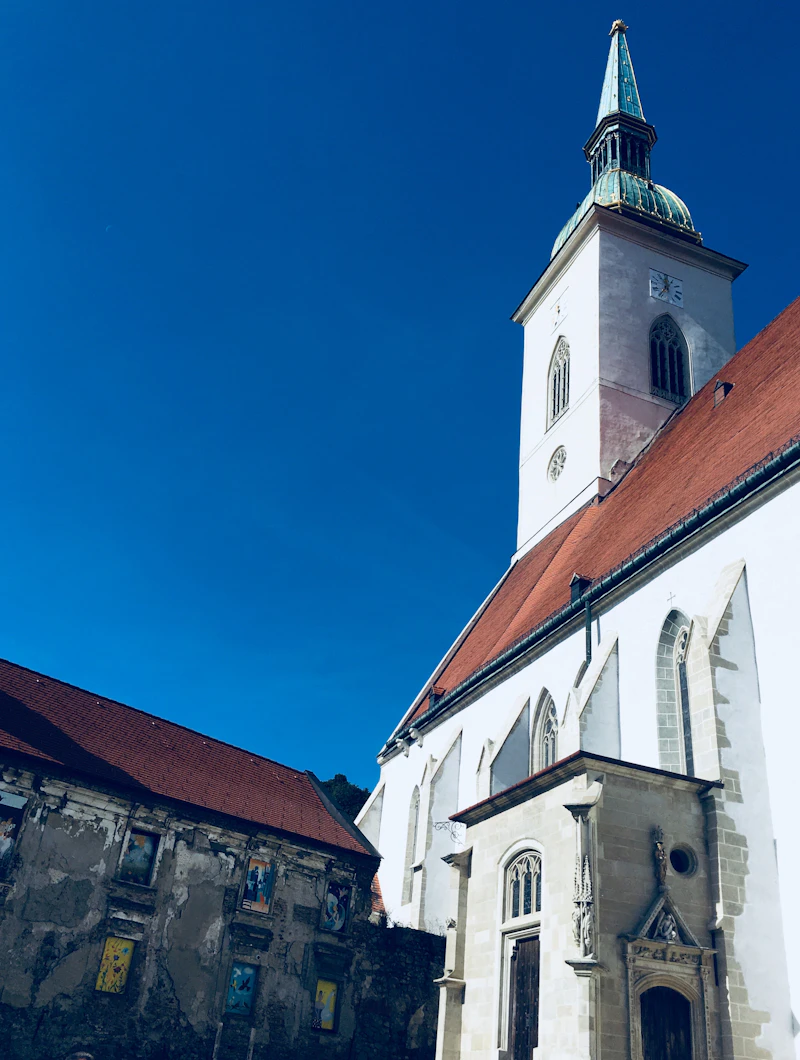 St. Martin's Cathedral Guide