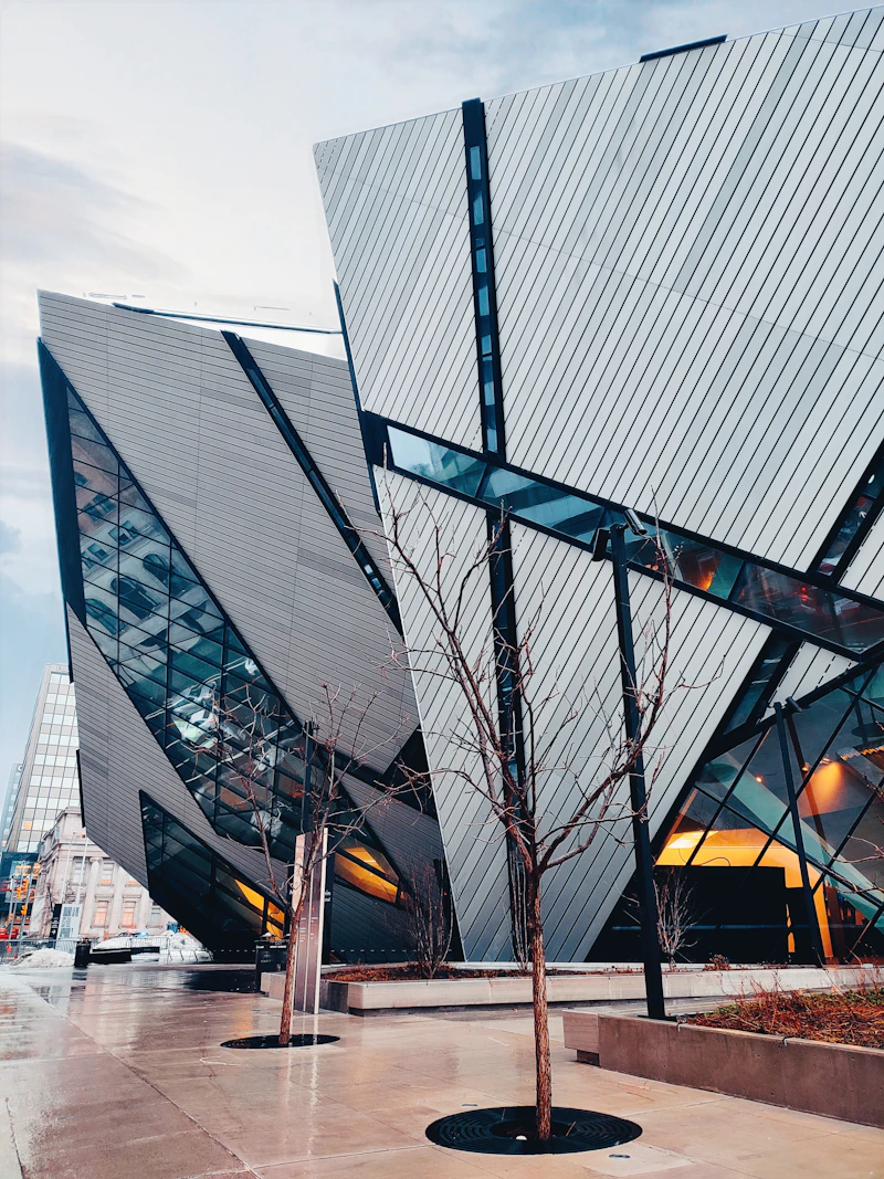 Royal Ontario Museum Guide