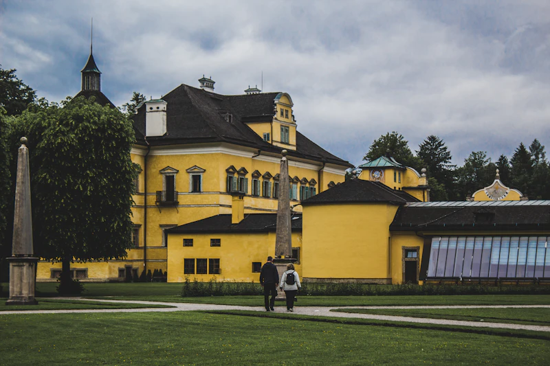 Hellbrunn Palace Guide