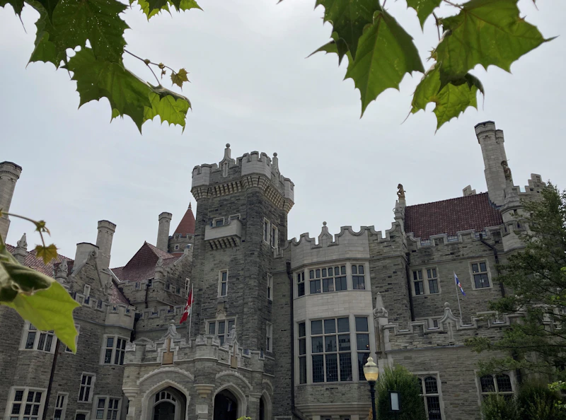 Casa Loma Guide