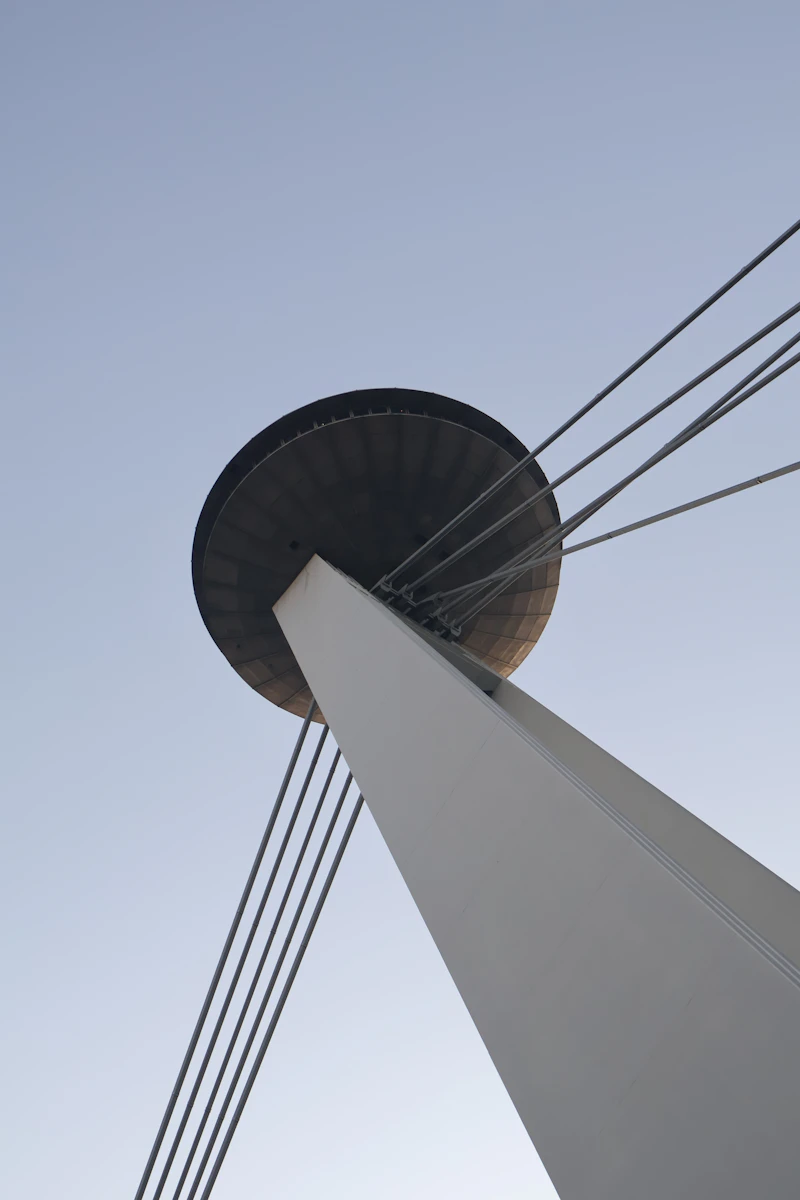 UFO Observation Deck Guide
