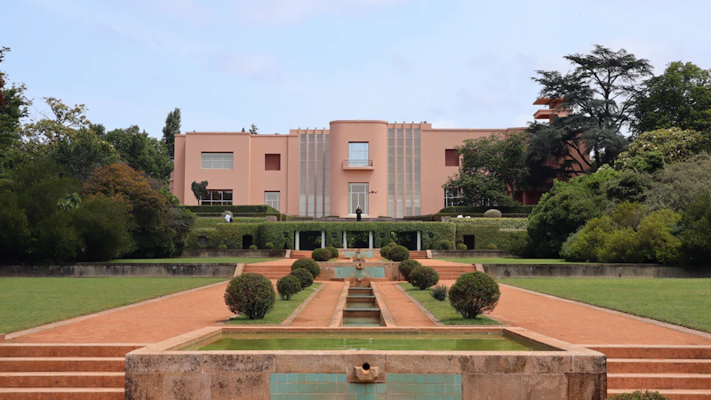 Serralves Foundation Guide