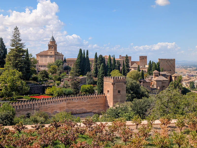 Alhambra & Generalife Guide
