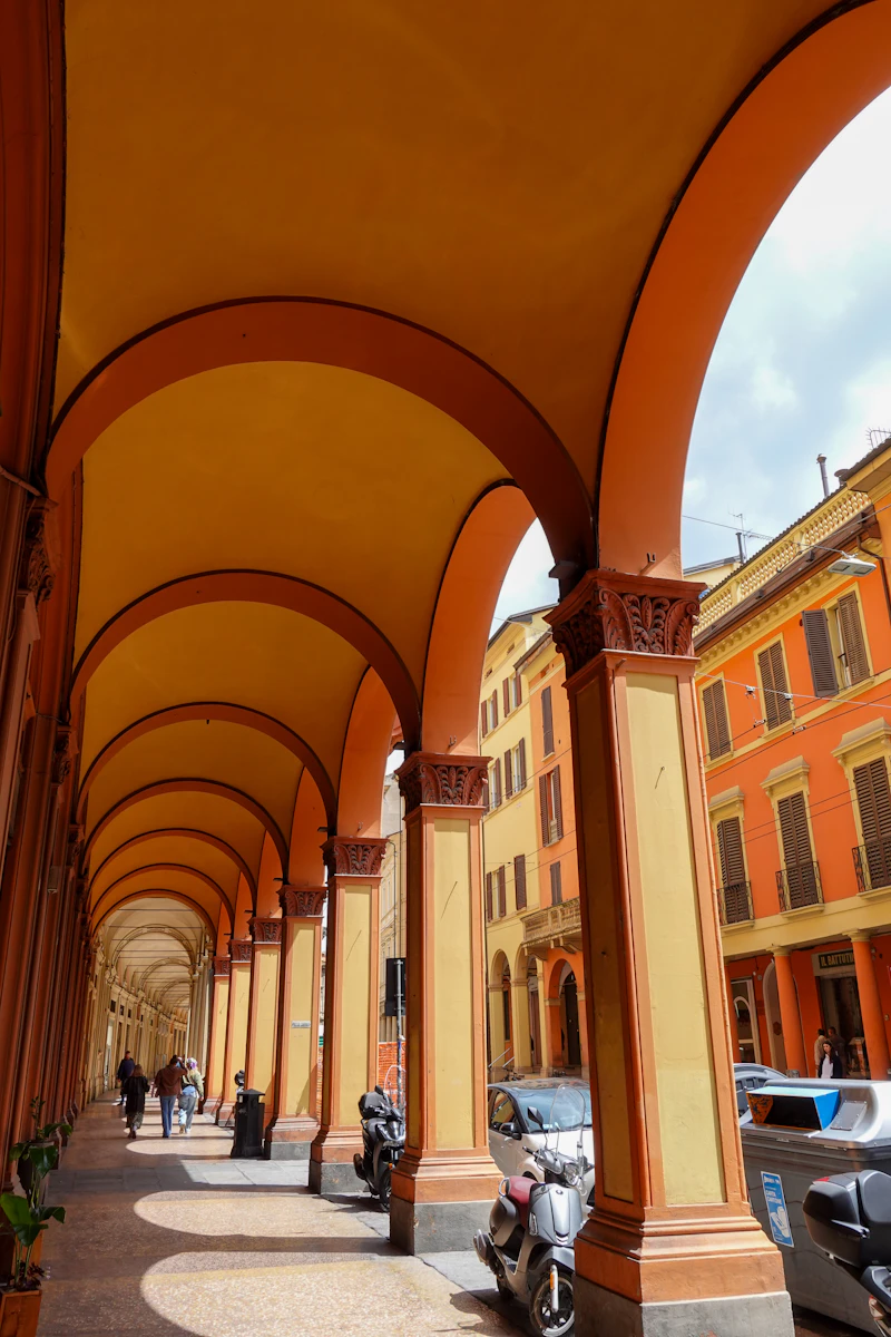 Portico di San Luca Guide