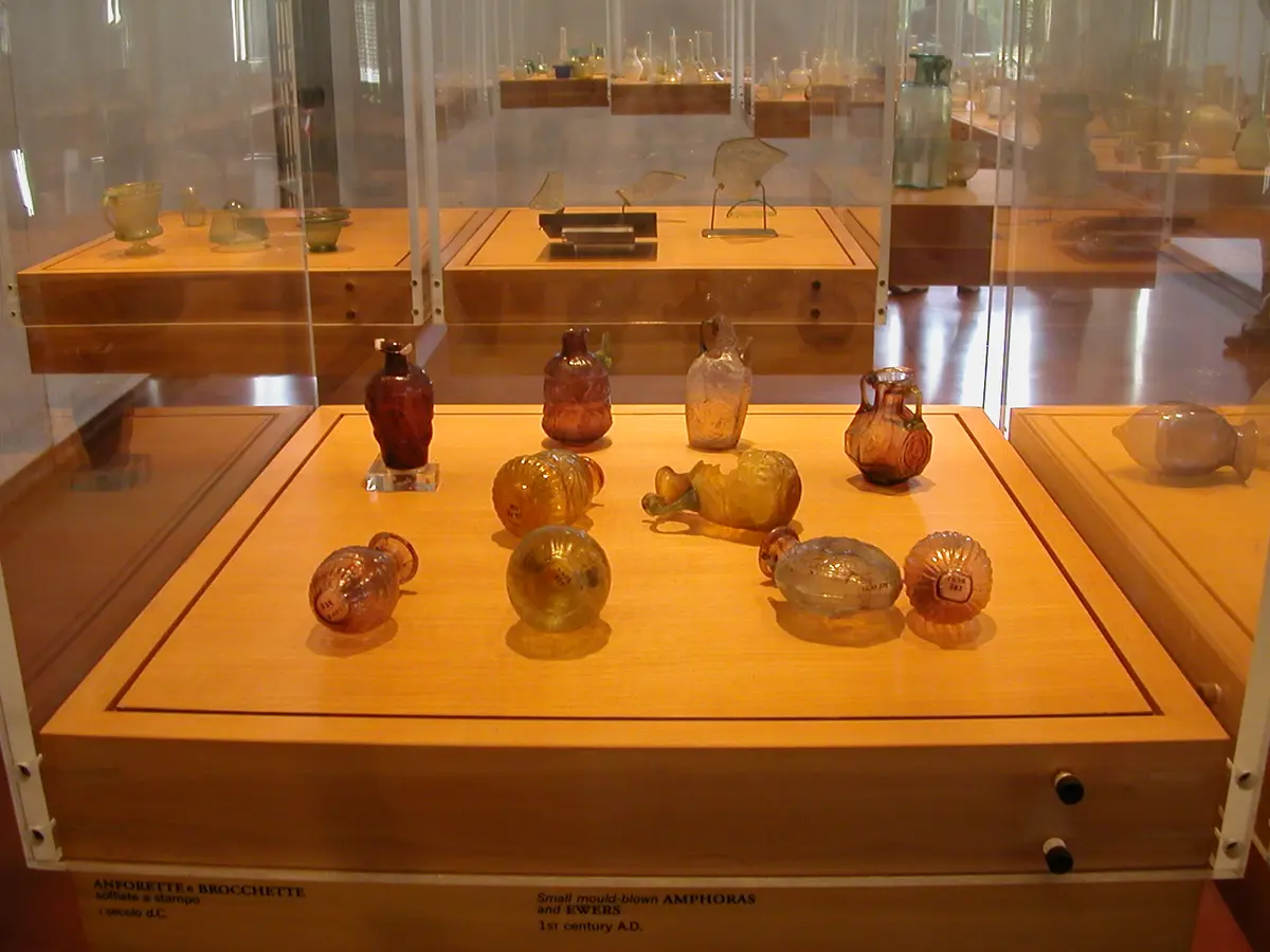 Guia de Museu do Vidro, Murano (Museo del Vetro)